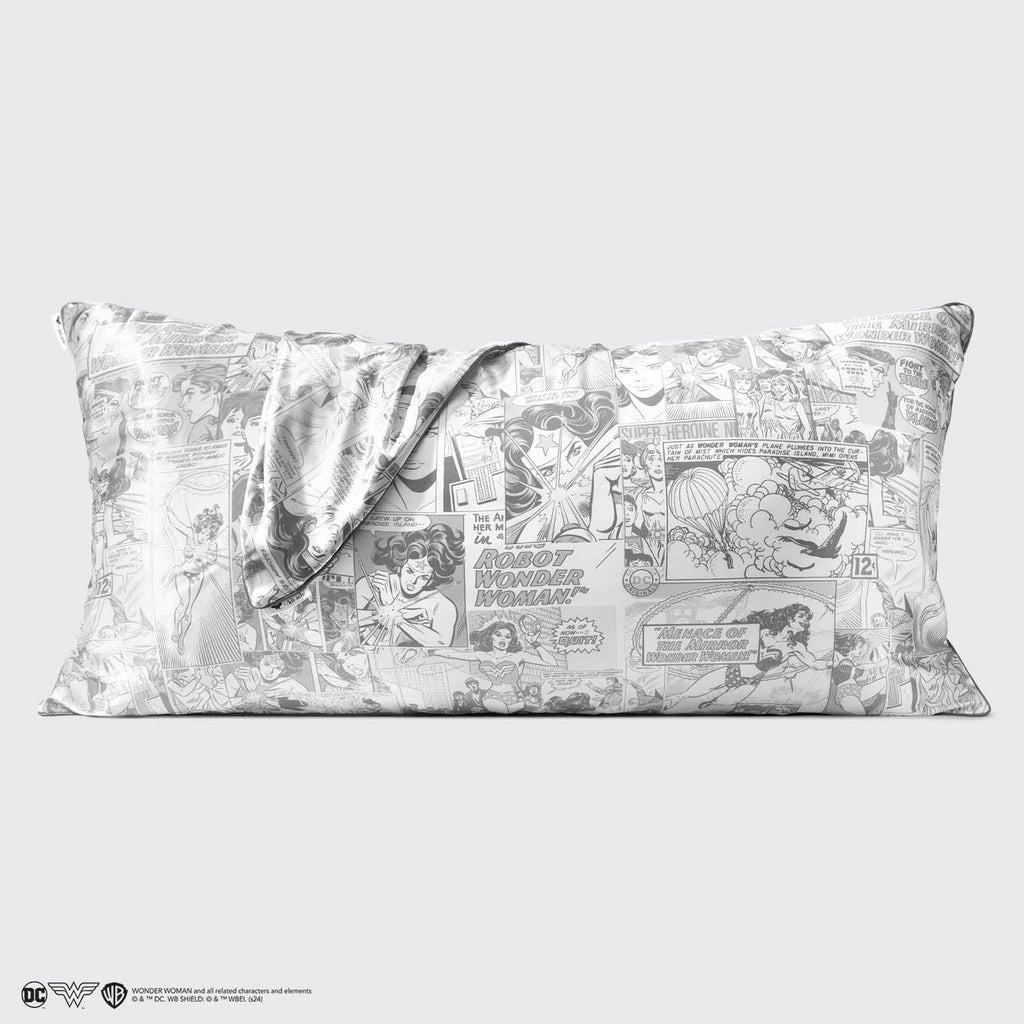 Kitsch x Wonder Woman Satin Pillowcase in Comic Print - King
