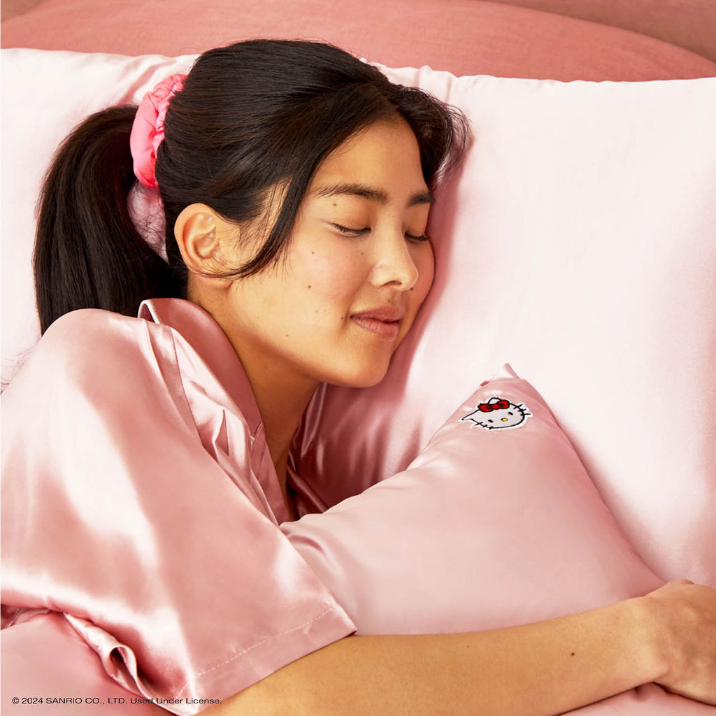 Kitsch x Hello Kitty Satin Pillowcase in Pink Hello Kitty Face